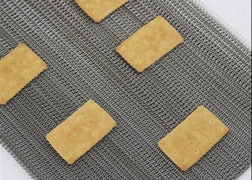 Low Carbon Steel Compound Balanced Belt For Biscuit Snacks Baking Oven Anti Acid