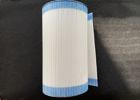 Middle Loop Polyester Spiral Fabric With Side Cloth 45mm With Both Edges