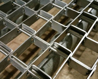Крася поверхности фильтра пояса ячеистой сети плоской проволоки передачи установка высокой легкая